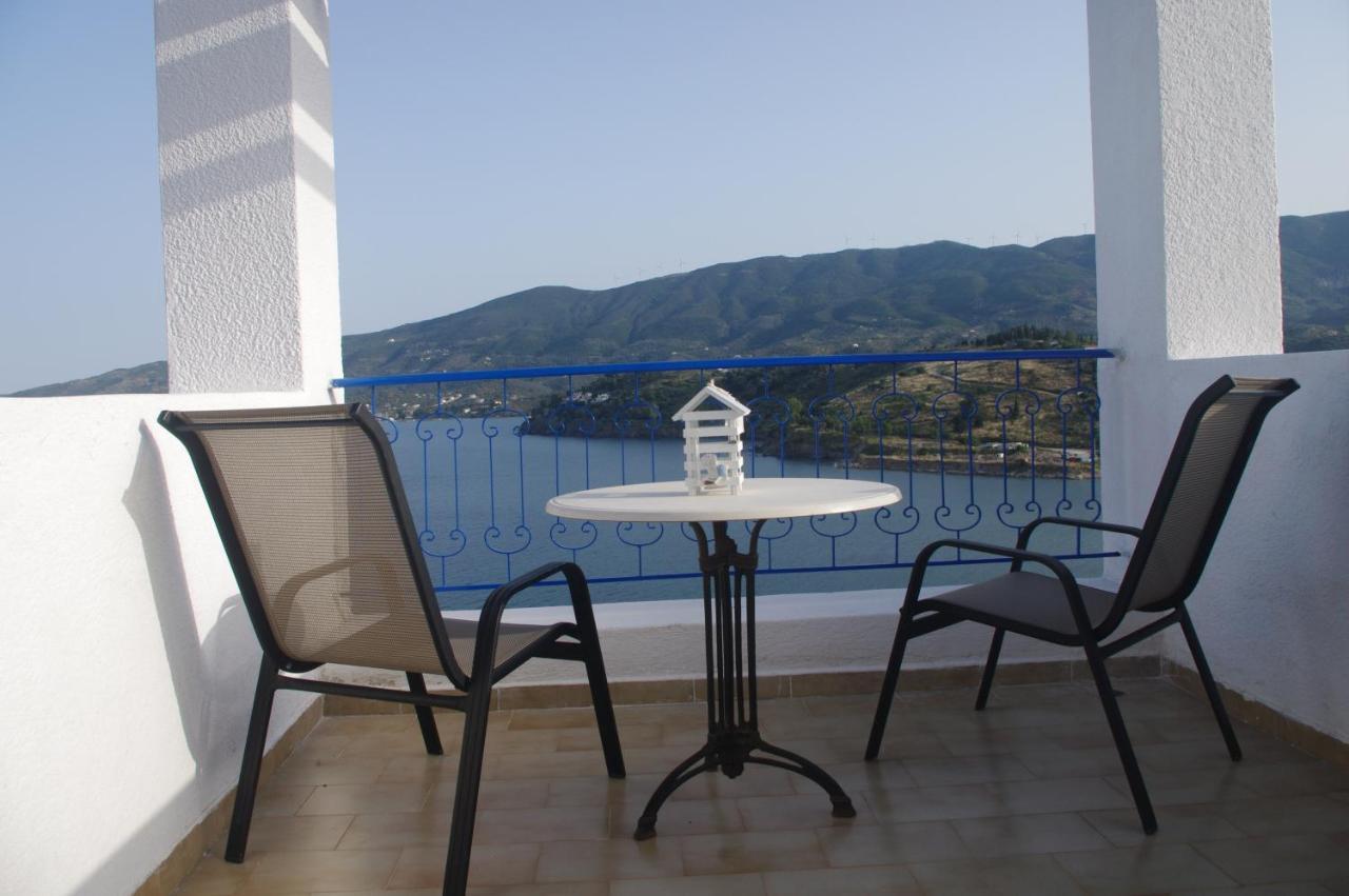 Rania Studios Poros Town ภายนอก รูปภาพ