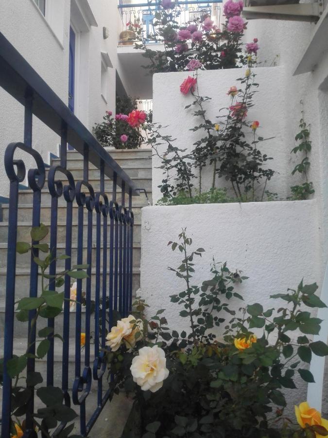 Rania Studios Poros Town ภายนอก รูปภาพ